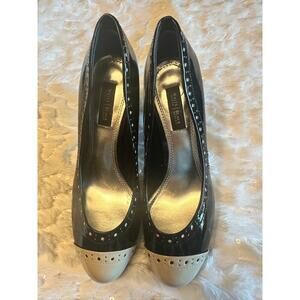 White House Black Market Benna Black Spectator Patent Heels Pumps Shoes 6.5 M